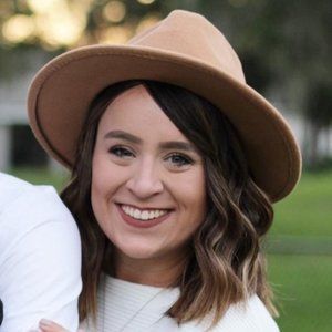 Meet your Posher, Jenna